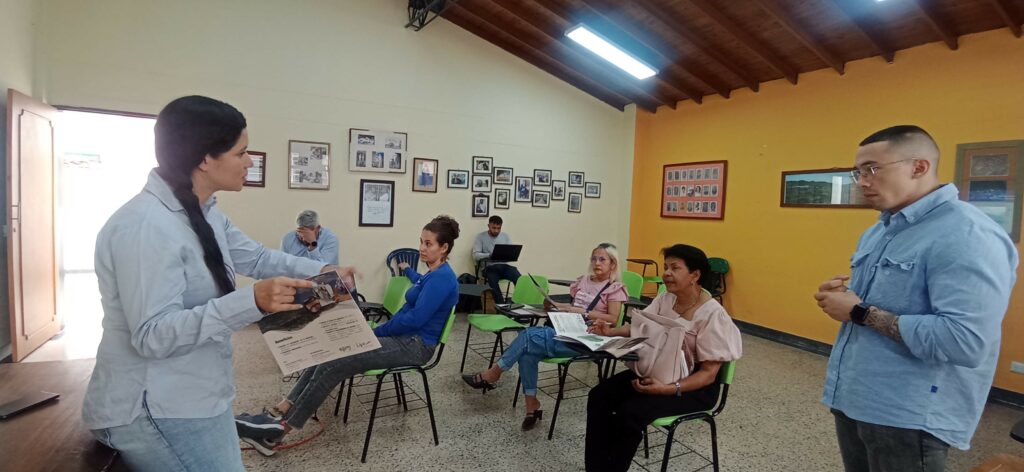 Funcionarios de la alcaldía de Fredonia